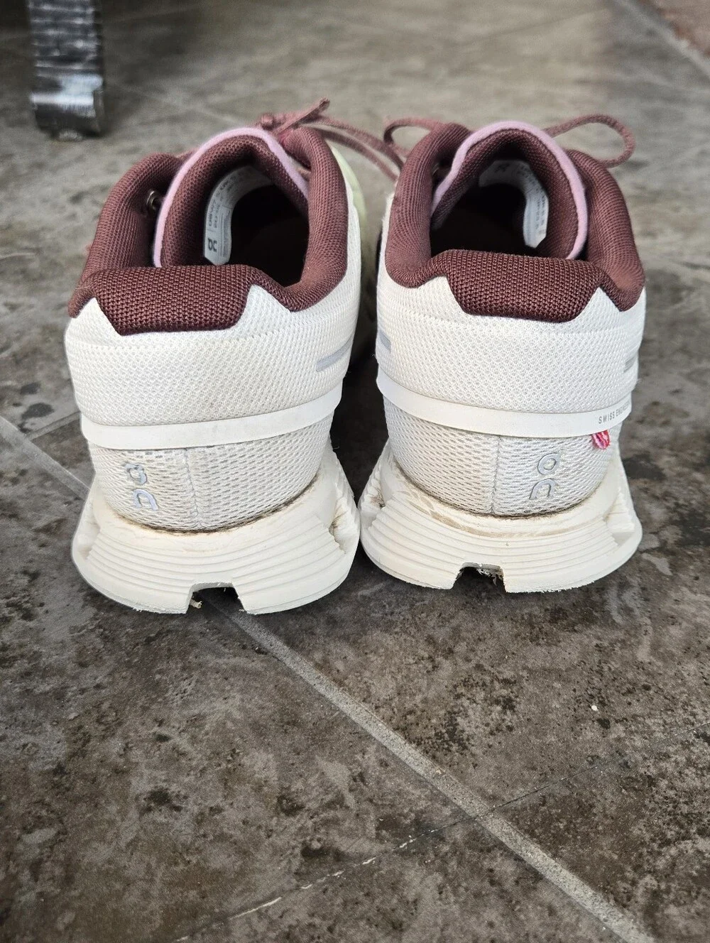 On Cloud 5 Running Shoes Sneakers Ice Haze White Green Plum Size 7.5 - Picture 4 of 14